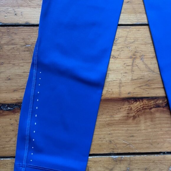 Lululemon Swift Speed High-Rise Crop 23" Color psychic Size 2 - Picture 3 of 6